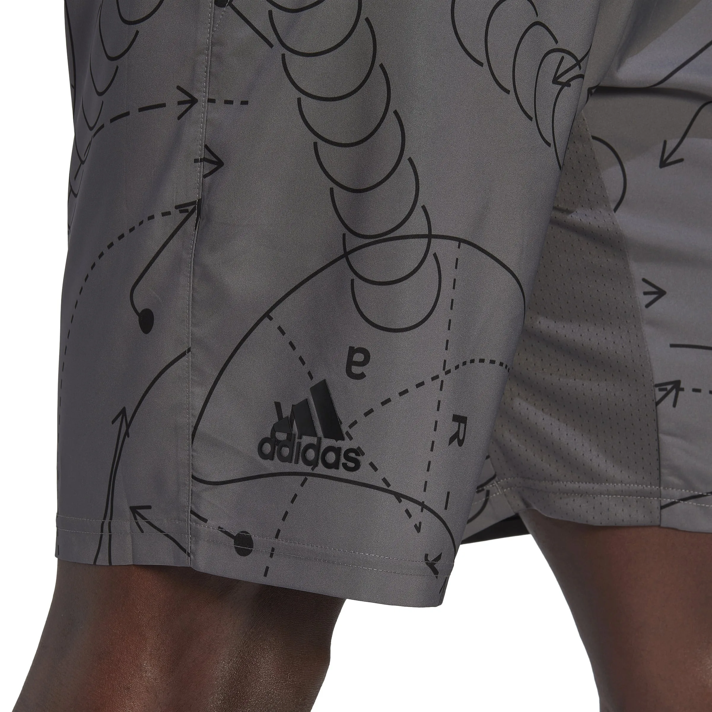 adidas Men's Shorts Club Graphic - Grey HC8491