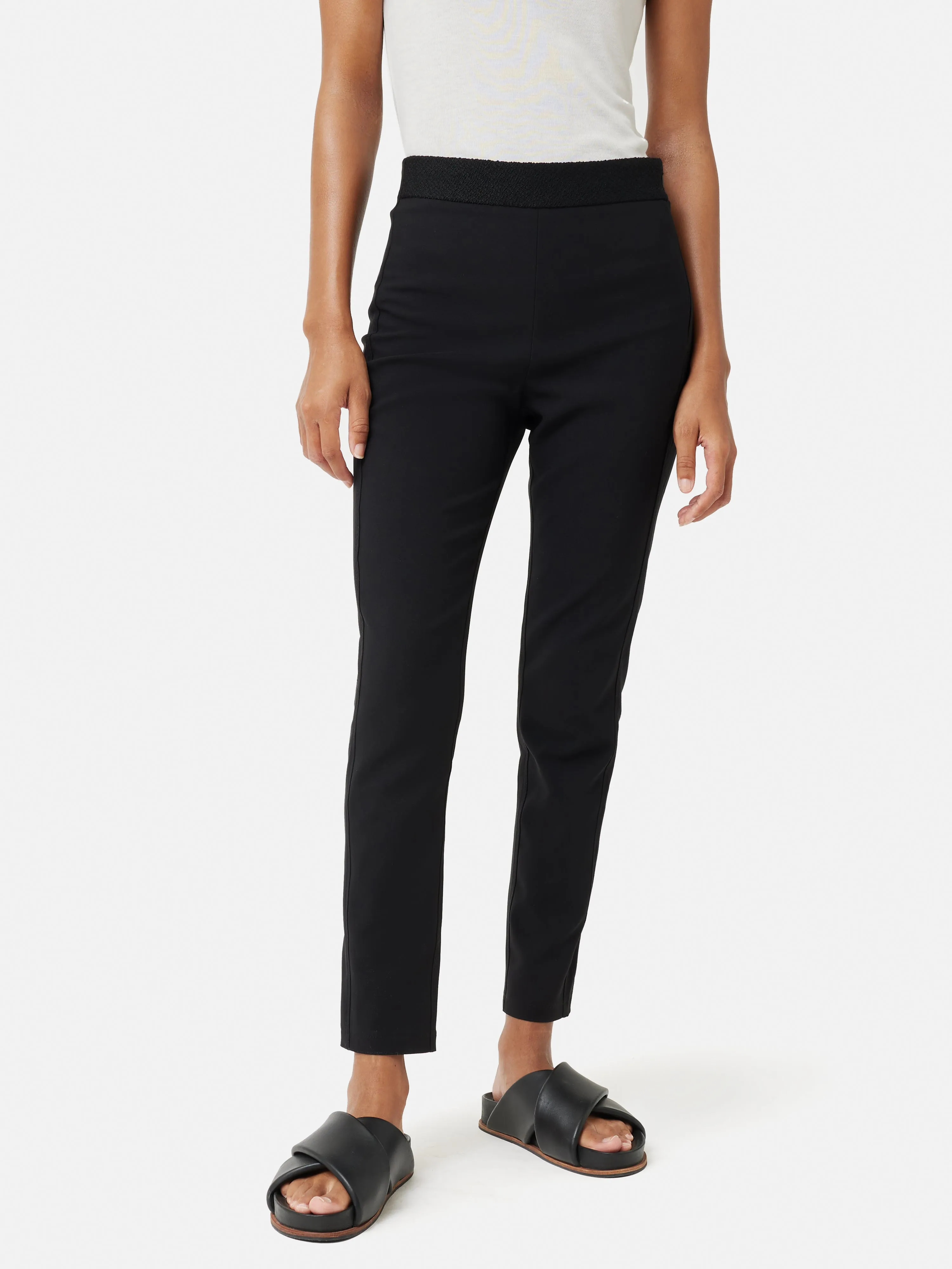 Bi-stretch Tailored Trouser | Black