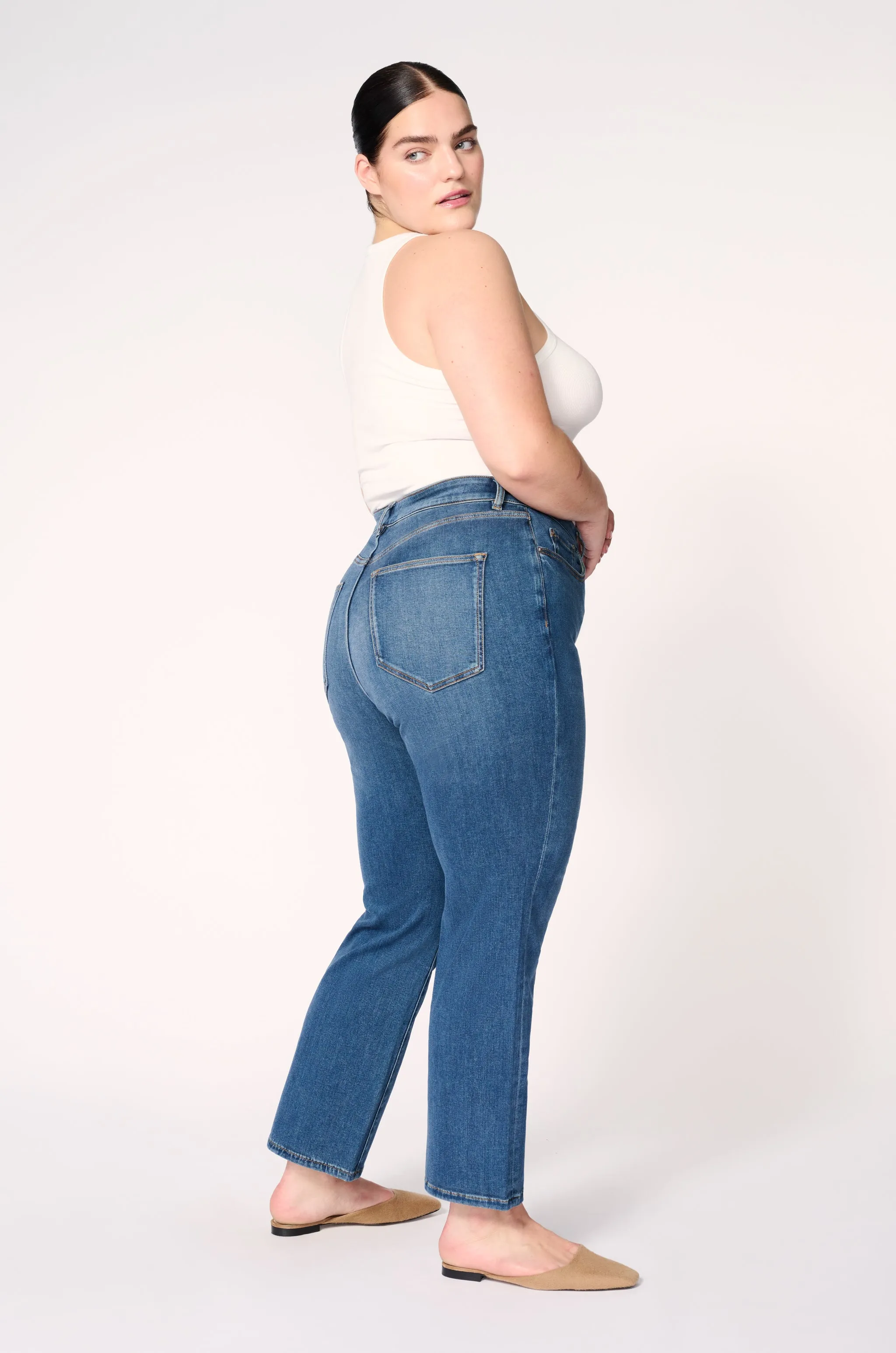 Curvy ASE Straight Jeans | Take Off