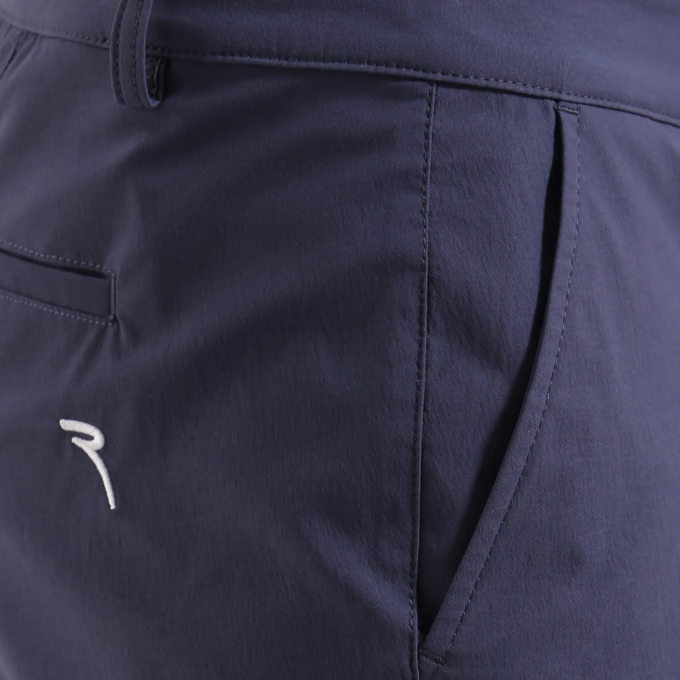 GRASS | SUNBLOCK SPORTSWEAR SHORTS